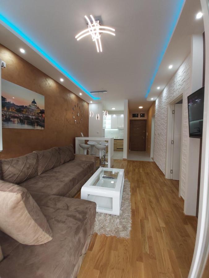 Apartman Elegance Free Garage Novi Sad Exterior foto